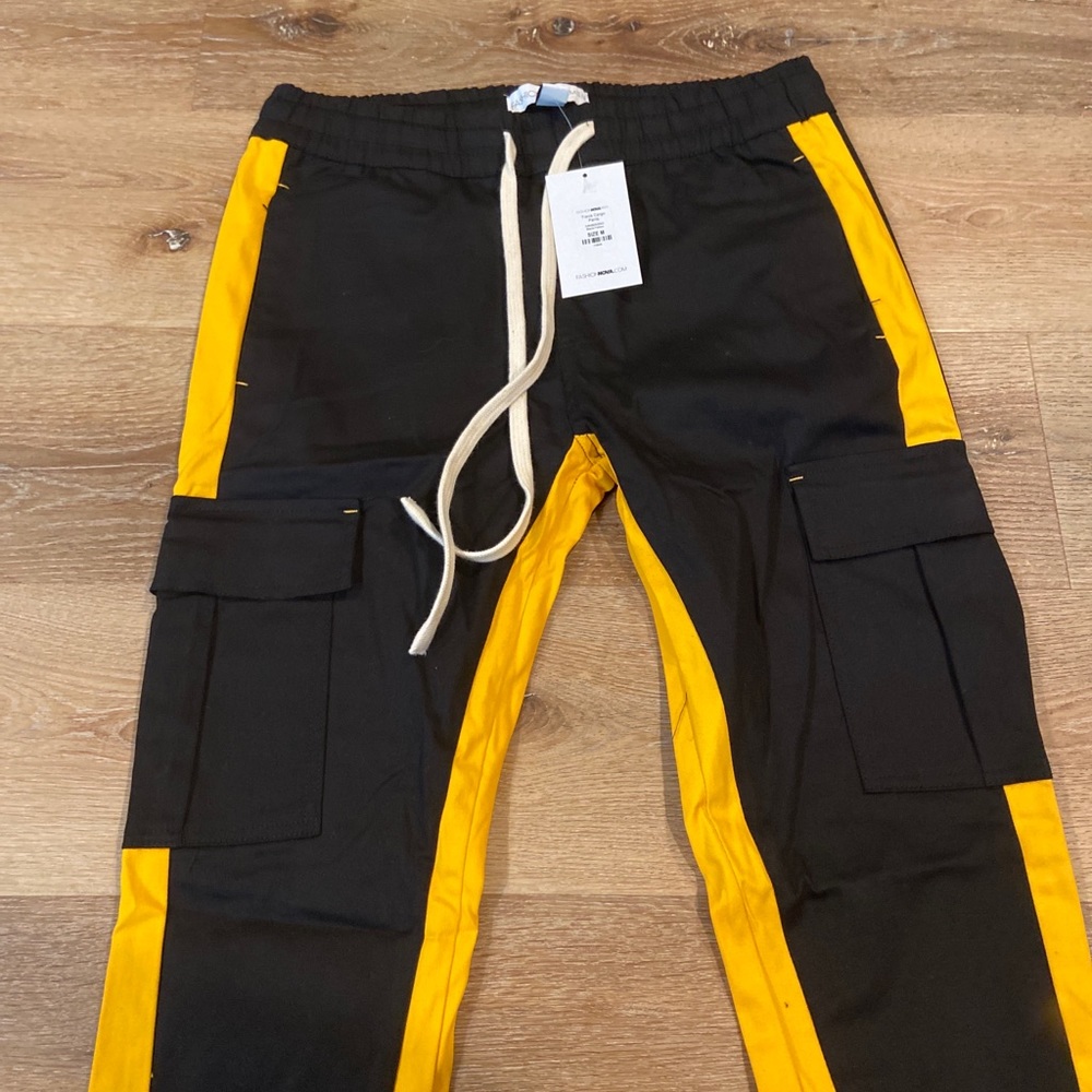 Fashion Nova Cargo Pants Mens